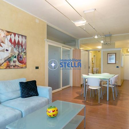 Condominio Adriatico Lido di Jesolo Bagian luar foto
